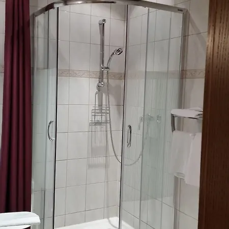 Guldenhof فندق 3*